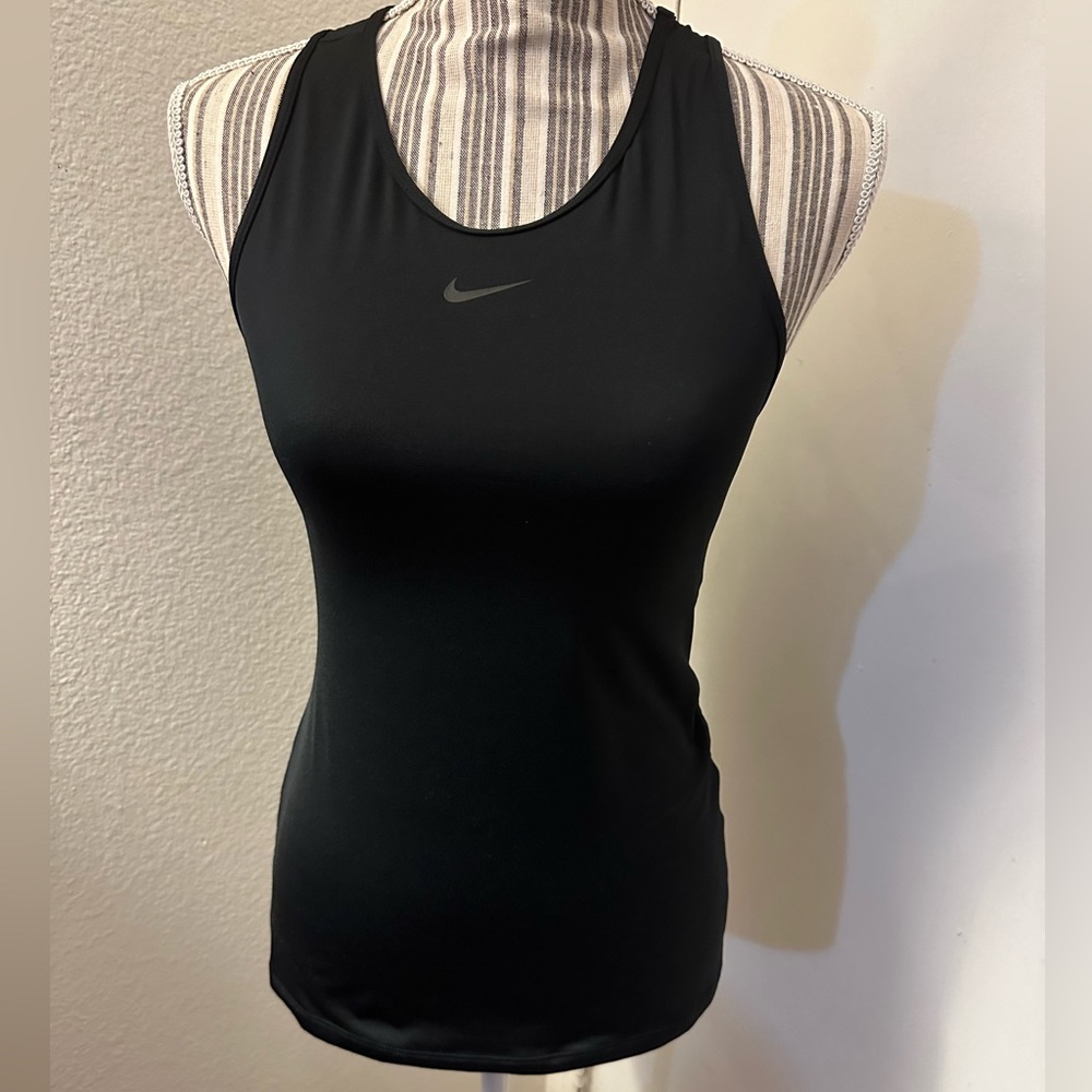 ⭐ Last Chance! Nike pro black workout tank top